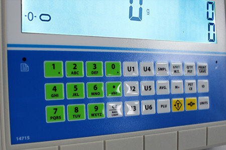 Zoom on Keypad of BCT Advanced Label Printing Scale